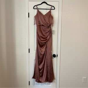 Revelry Rory Satin Fitted V Neck Maxi  Bridesmaid Dress 10 Dessert Rose